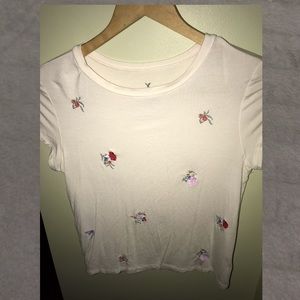 Soft and sexy American Eagle white floral